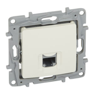 Priză calculator Legrand Niloe fără ramă RJ45 cat.5 UTP crem